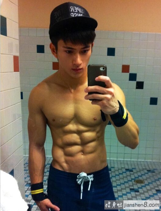 美亚裔健身肌肉男模Sonnie Nye
