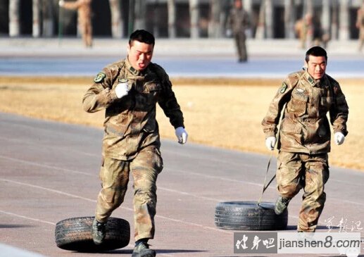 匆匆那几年，兵哥在体能训练中参透人生