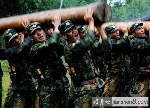 匆匆那几年，兵哥在体能训练中参透人生